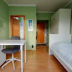 Gemütliche Mit Balkon Wohnung6 Rostock